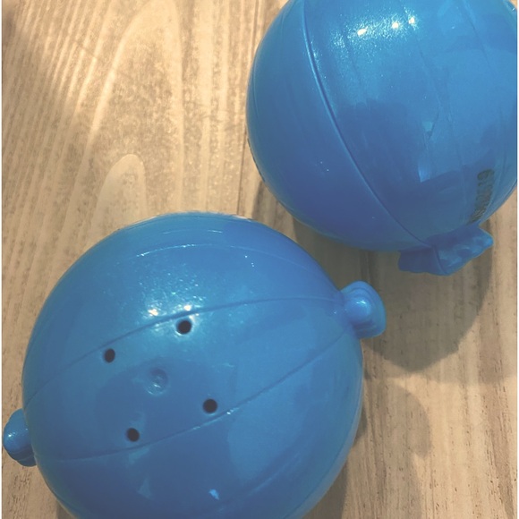 Pikmi Pops!! **4** Pikmi Pops and storage Containers!! Gently used! - Picture 8 of 16